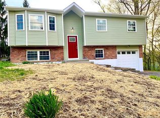 37 Crane Rd, Middletown, NY 10941