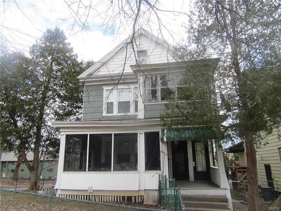 1st image of 174 Sherwood Ave
