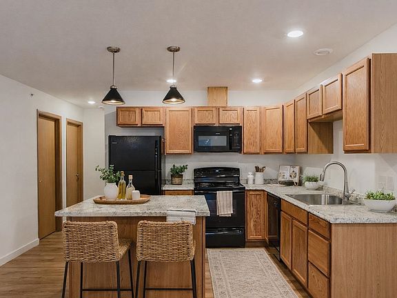 4th image of 4050 Delta Dr Unit 5