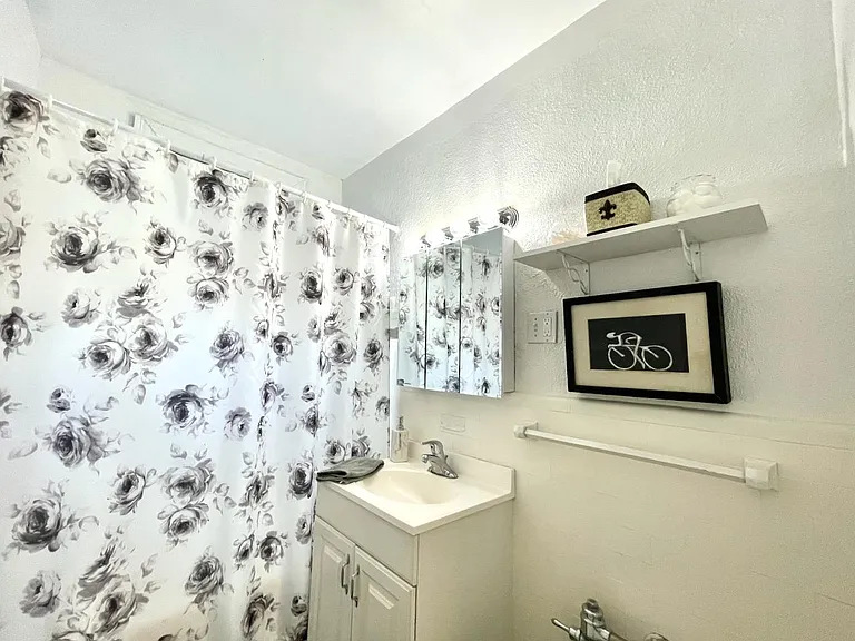 6653 Berthold Ave #3S — Photo 12