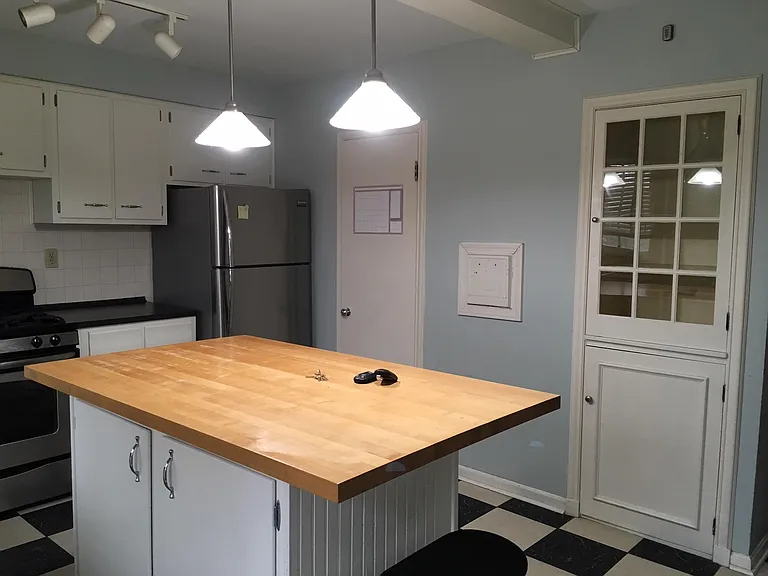 14731 Lake Ave #UP — Photo 5