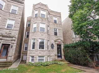 1327 W Foster Ave #3, Chicago, IL 60640