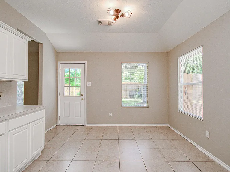 98 S Vesper Bend Cir — Photo 16