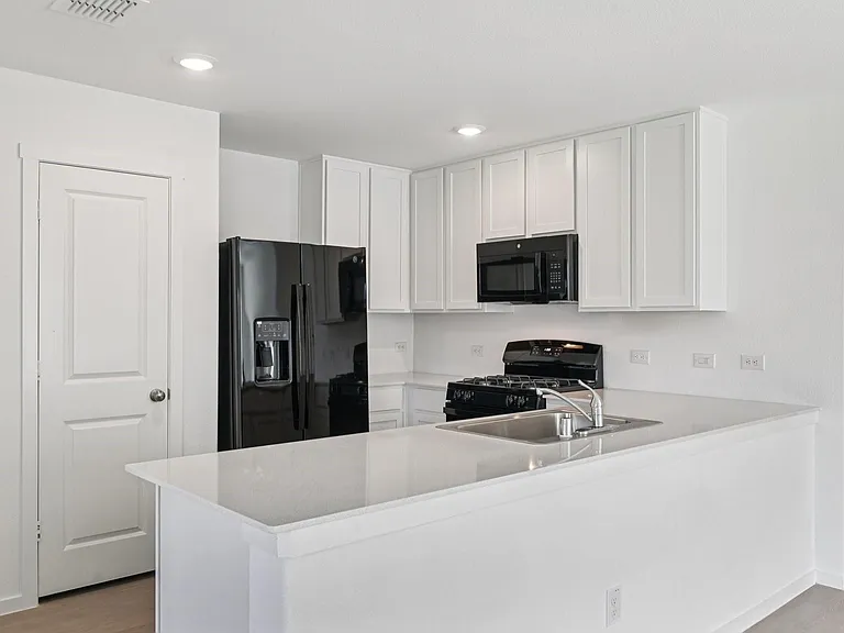 1629 Lercara Ln — Photo 5