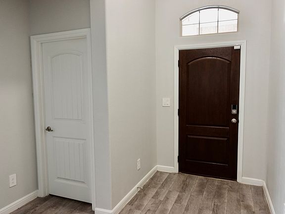 4th image of 7208 McPherson Ln