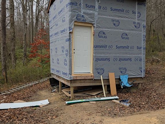 2nd image of 11567 Carbondale Rd