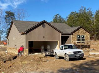 67 Skyline Heights St, Lafayette, GA 30728