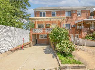 15001 Horace Harding Expy, Flushing, NY 11367