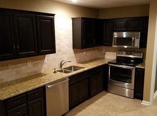 7725 W 148th St, Overland Park, KS 66223