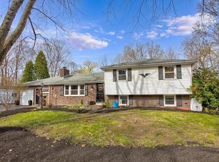 25 South St, Reading, MA 01867