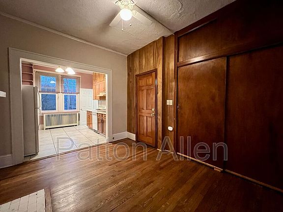 4th image of 130 Edwin Pl APT 1