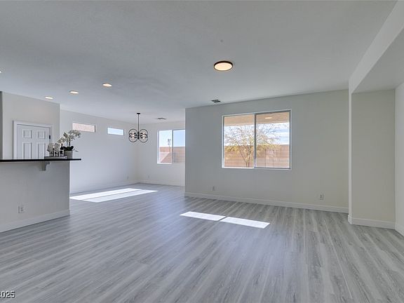 2nd image of 9279 Cabin Cove Ave