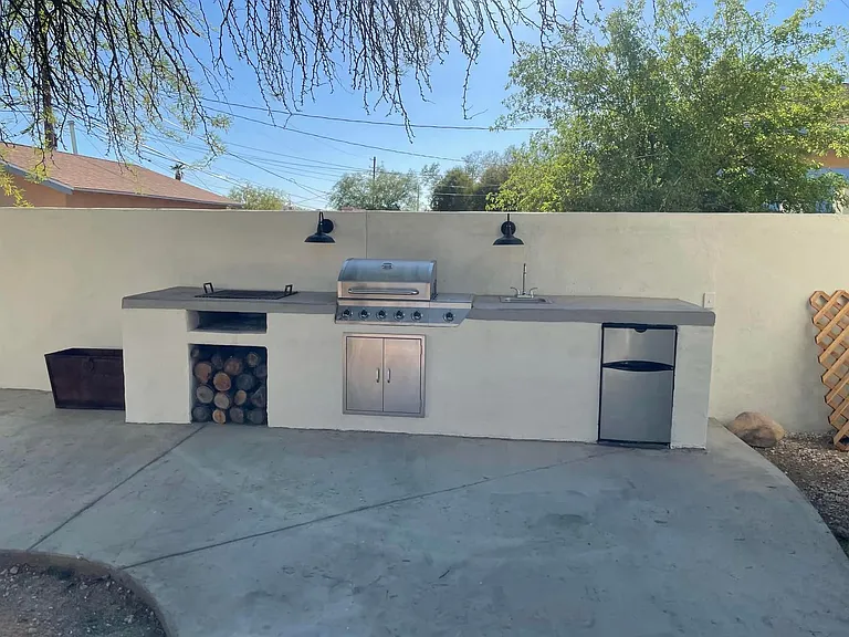 632 E Speedway Blvd — Photo 25