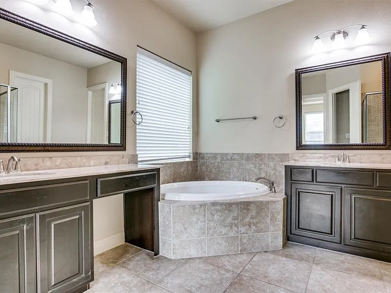 7592 Plowman Ln — Photo 19