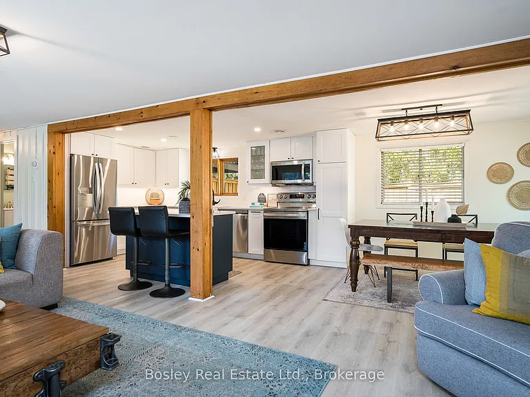 102 Helen St — Photo 12