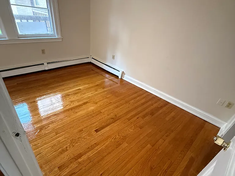 926 Asylum Ave #102 — Photo 6