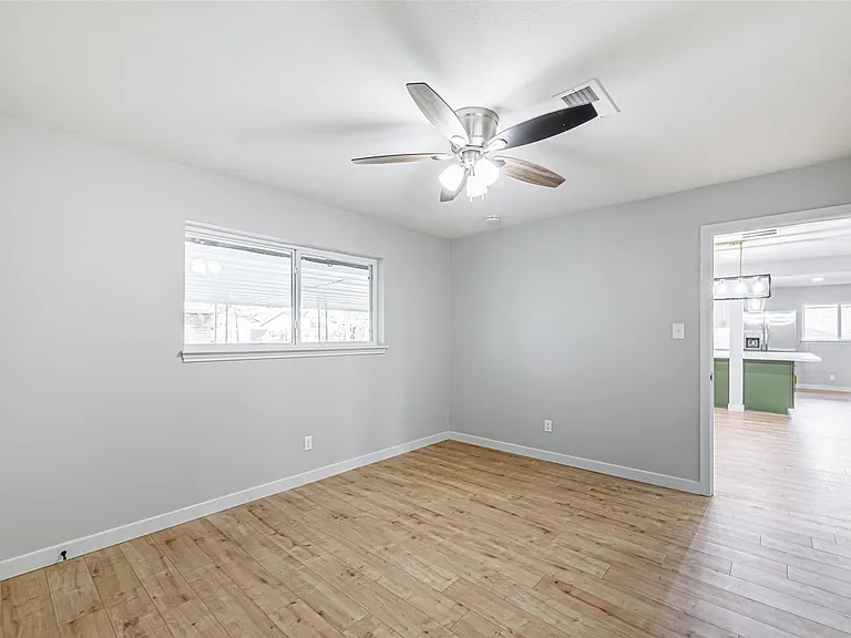 8518 Cedel Dr — Photo 21