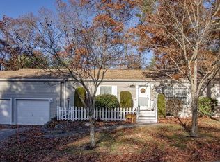 2808 Oak Point Dr, Middleboro, MA 02346