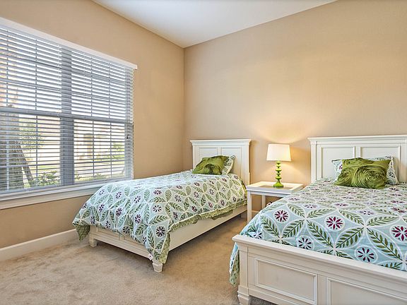 5th image of 8016 Princeton Dr