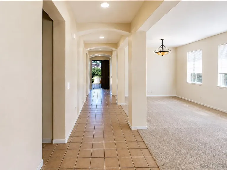 391 Camino Carta — Photo 3