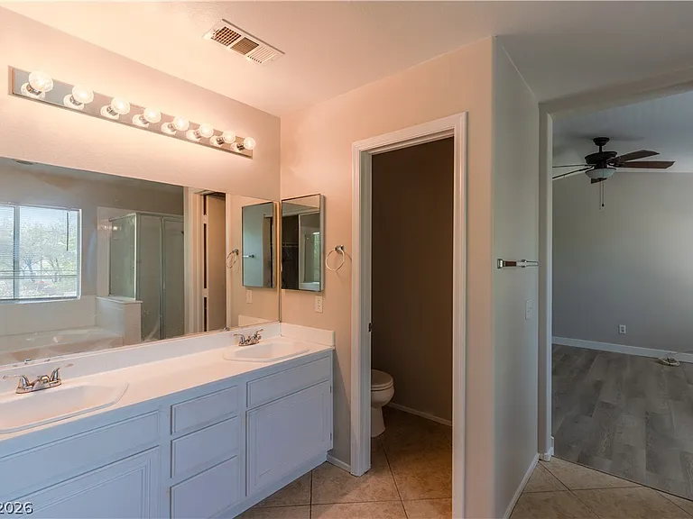 10517 Jeremy Ridge Ave — Photo 5