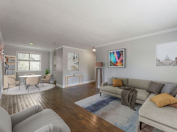 12 Galveston St SW APT 303