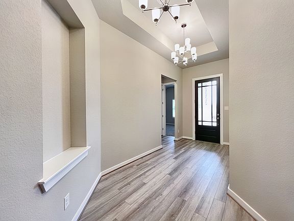 3rd image of 4342 Frankfurt Ln