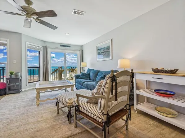 1804 E Gulf Beach Dr #H-8, Eastpoint, FL 32328