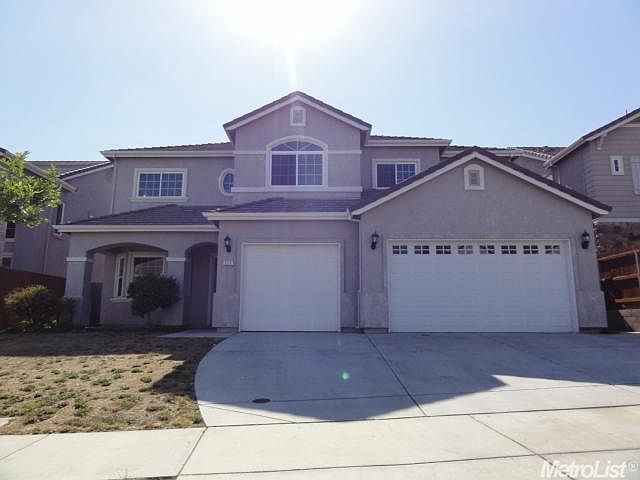 1st image of 923 Misty Harbor Dr
