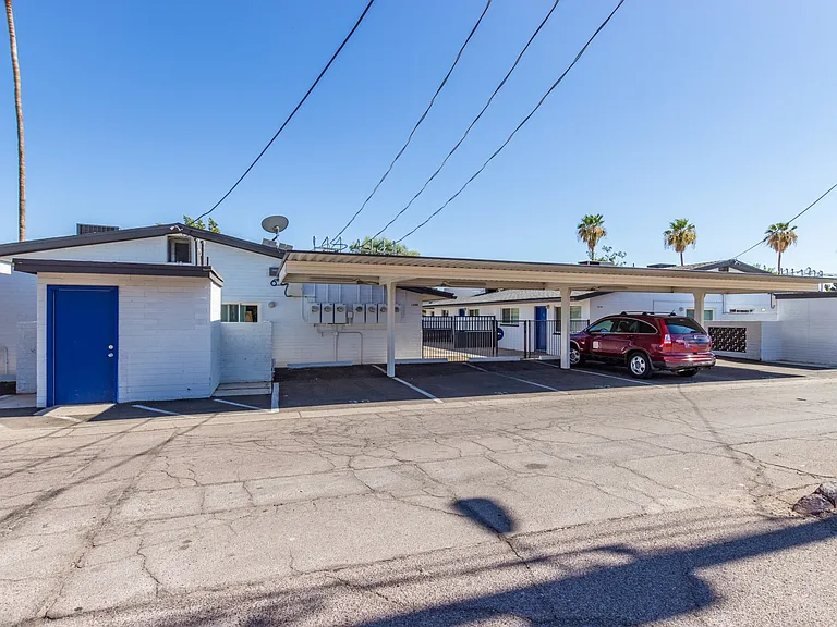 Villas on 4th Tempe — Photo 3