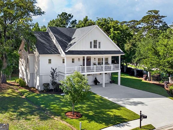 2nd image of 100 Natalie Ct