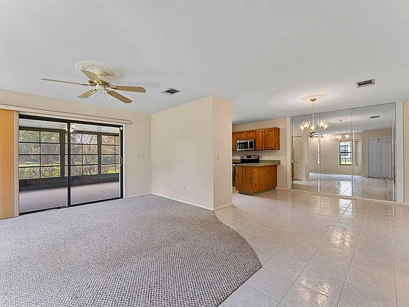 5th image of 1526 SE Dewberry Court