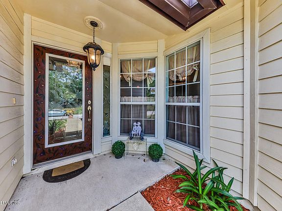 4th image of 3557 Hampton Cove Ct