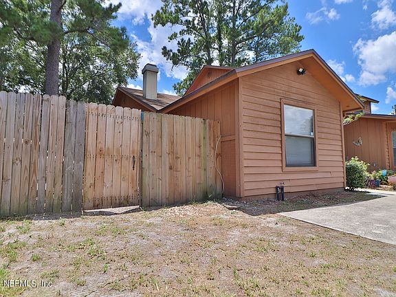 2nd image of 5682 BENNINGTON Drive