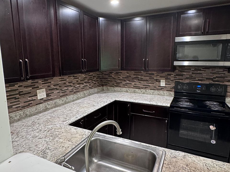 1st image of 5094 Sanlin Dr Unit 5094