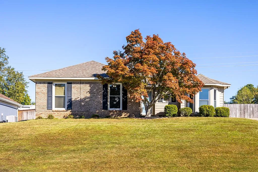 4539 Papaya Dr photo 1