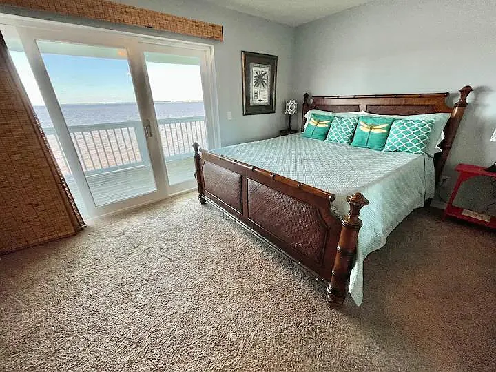 15928 Innerarity Point Rd — Photo 27