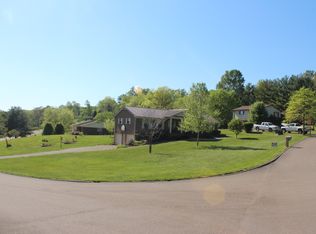 1930 Seven Oaks Dr, Morristown, TN 37814