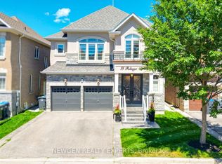 18 Foliage Dr, Brampton, ON L7A4M7