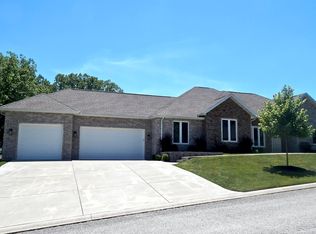252 Pebble Beach Dr, Branson, MO 65616