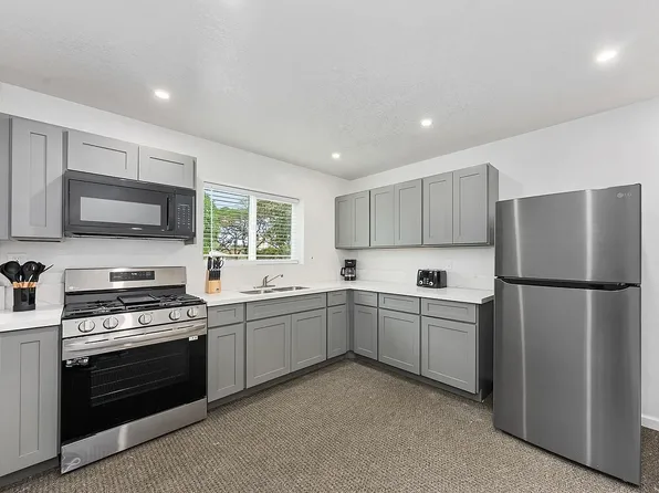 473 S High St #1, Wailuku, HI 96793