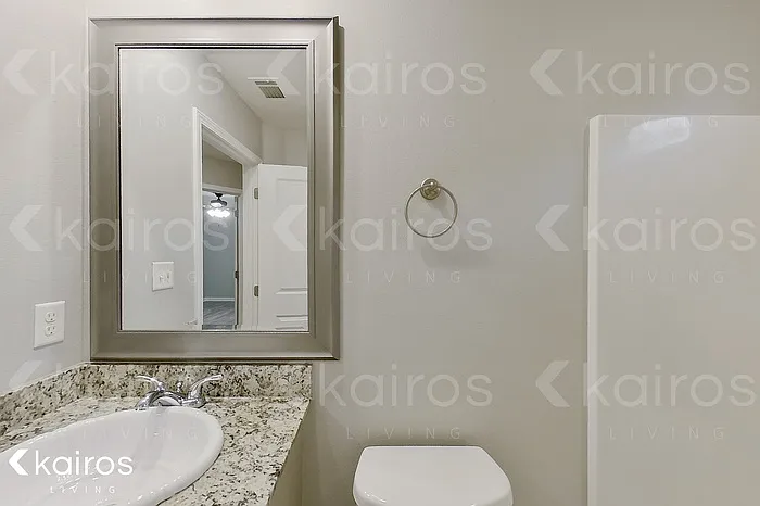 2103 Perry St #A — Photo 14