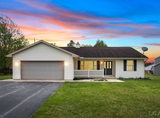 3235 Beaver Creek Rdg, Adrian, MI 49221