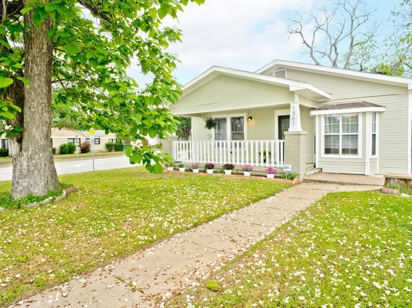 1301 N Sylvania Ave, Fort Worth, TX 76111