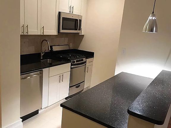 5th image of 146 E 35th St #1V