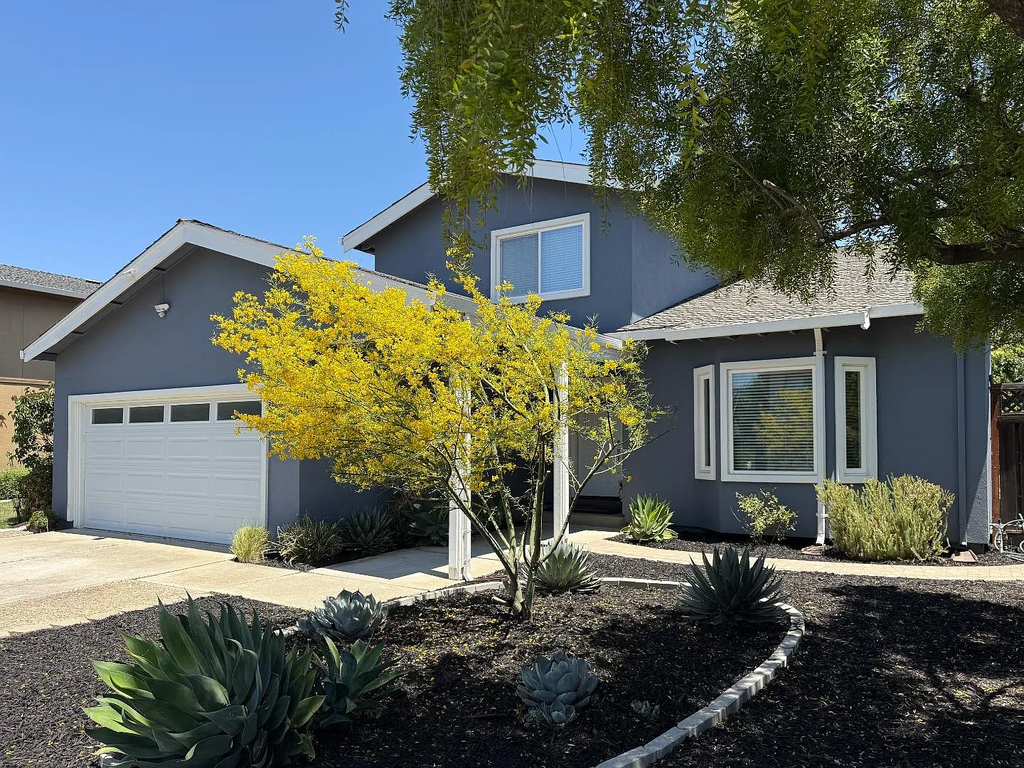 15120 Venetian Way photo 1