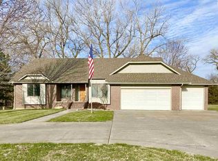 3535 N Halstead St, Hutchinson, KS 67502