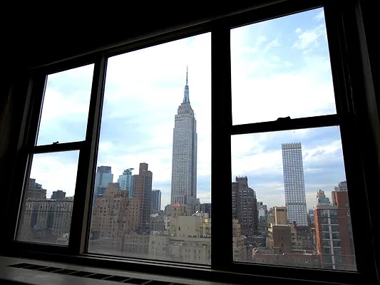 Sold by Sotheby's International Realty | media 14