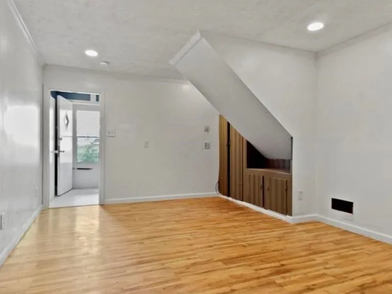 1820 McGougan Rd — Photo 11