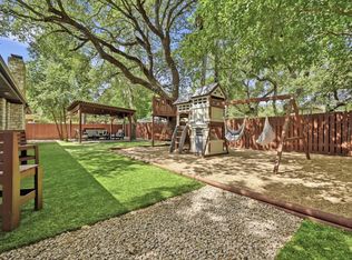 303 Pin Oak Dr, Georgetown, TX 78628
